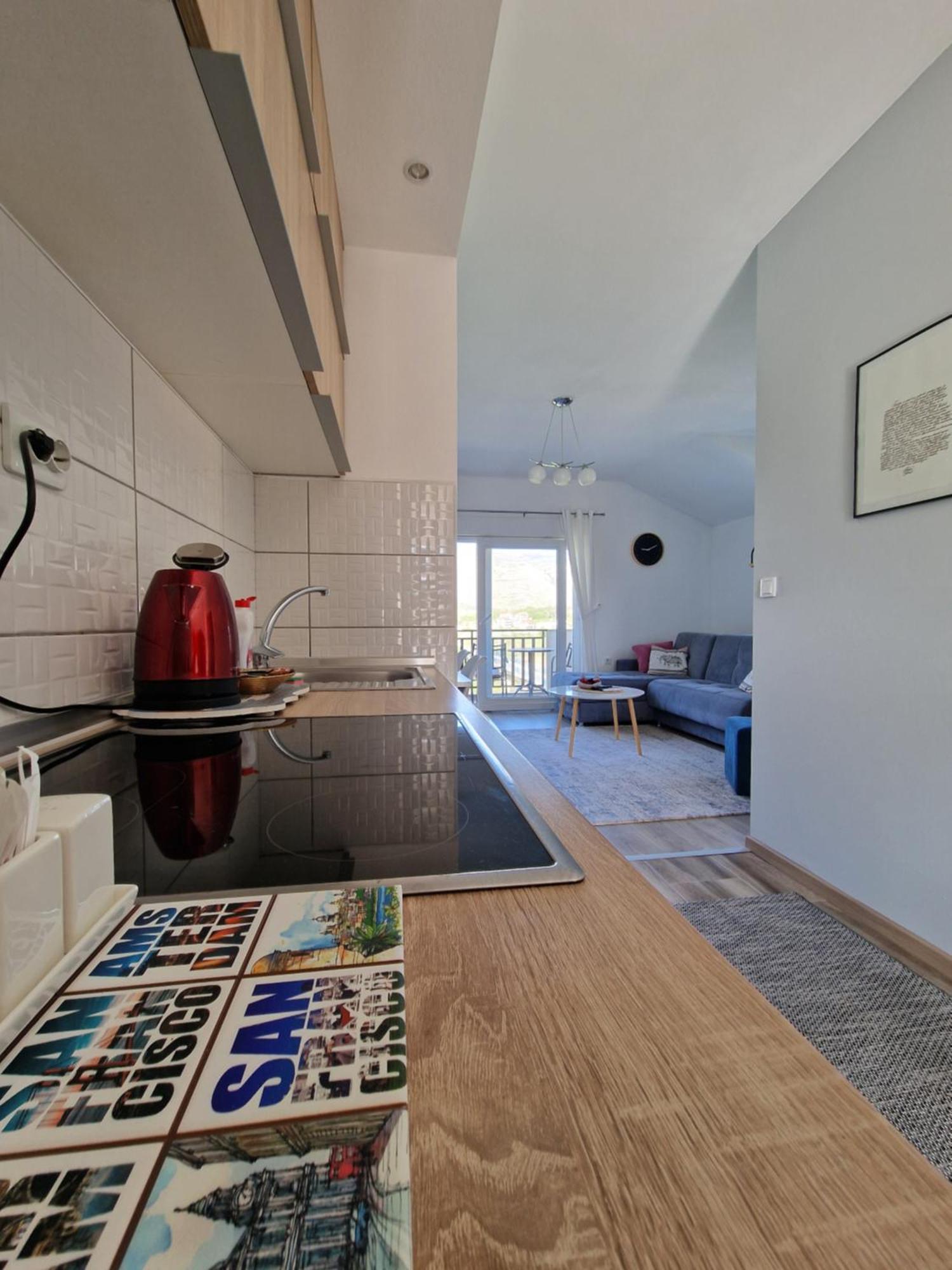 Studio Apartmani Milovic Требинье Экстерьер фото