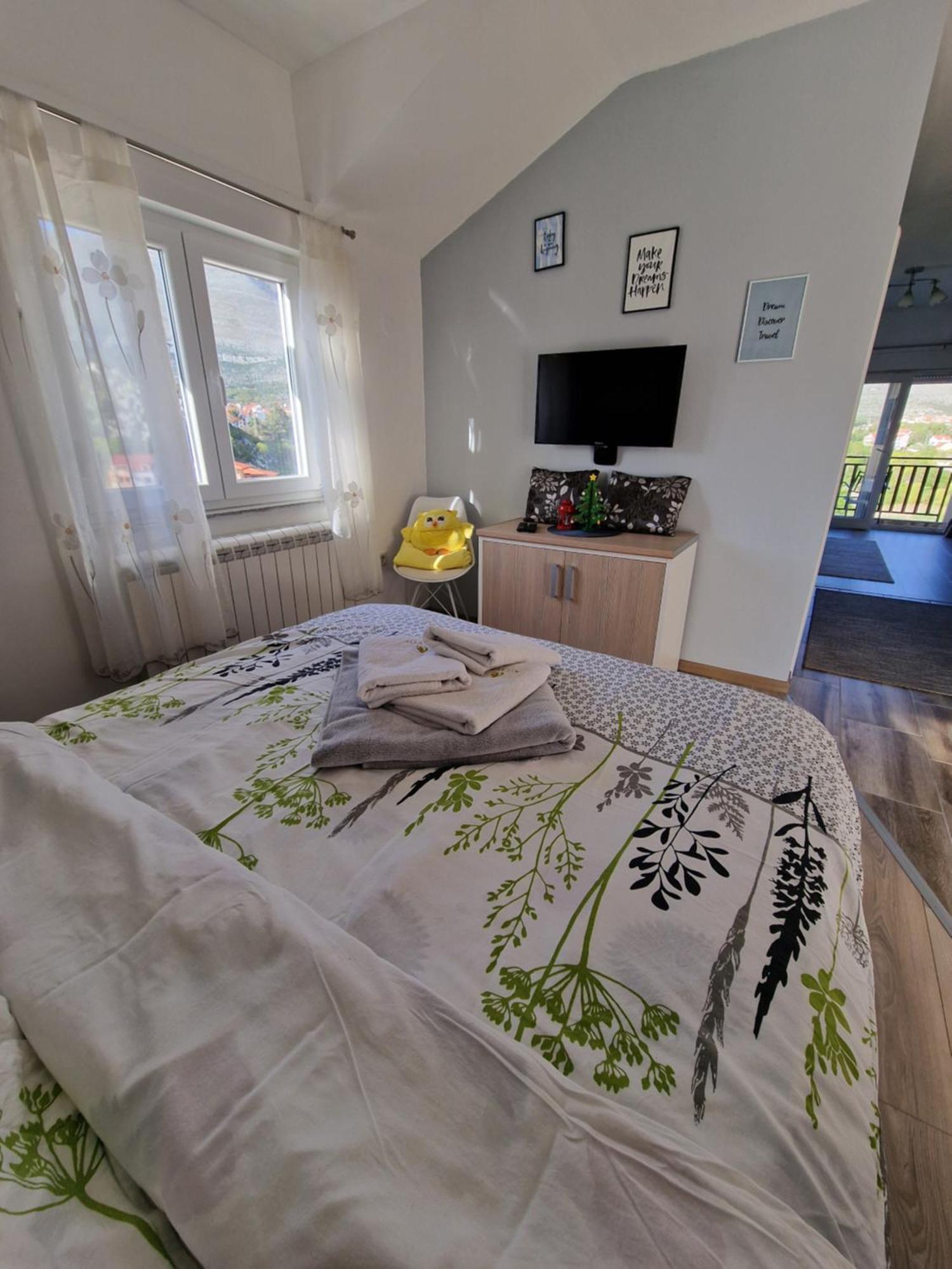 Studio Apartmani Milovic Требинье Экстерьер фото