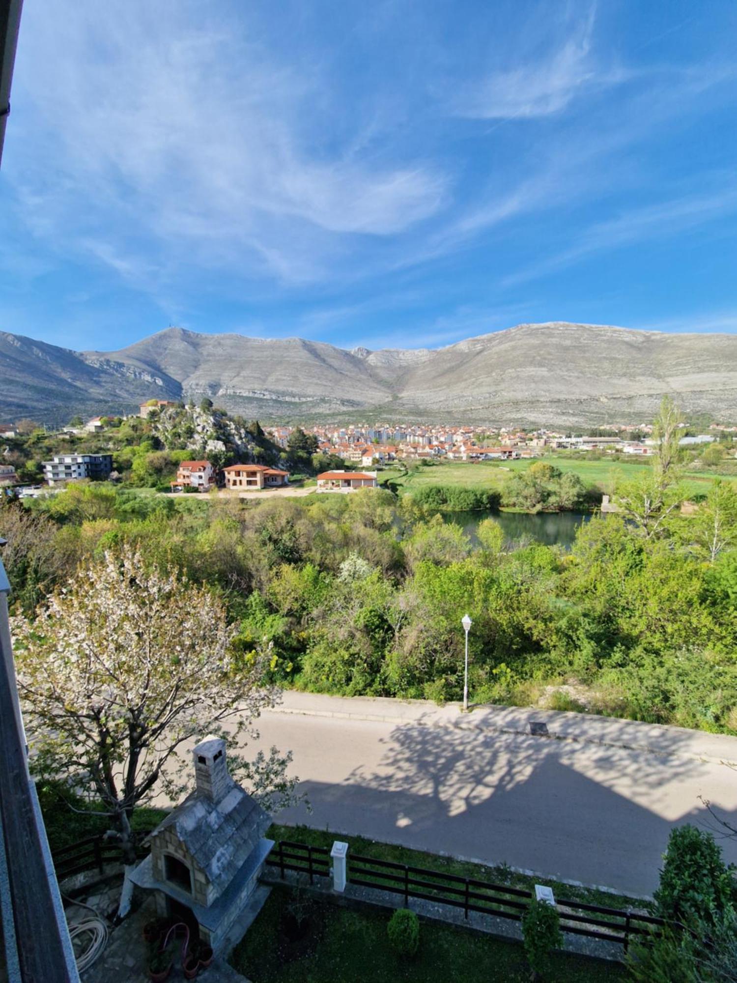Studio Apartmani Milovic Требинье Экстерьер фото